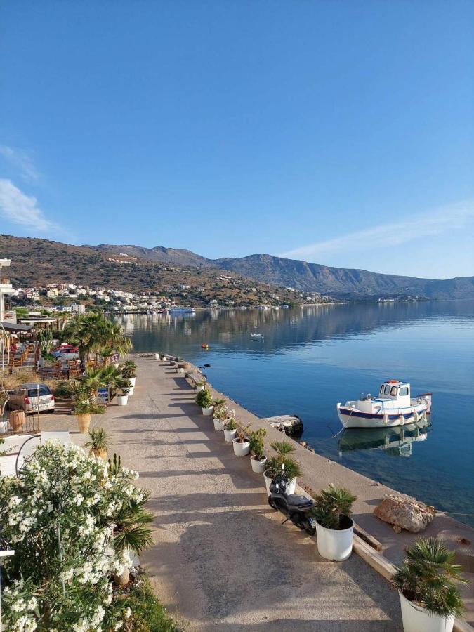 Апартаменти Marilena Seaside House Елунда Екстер'єр фото